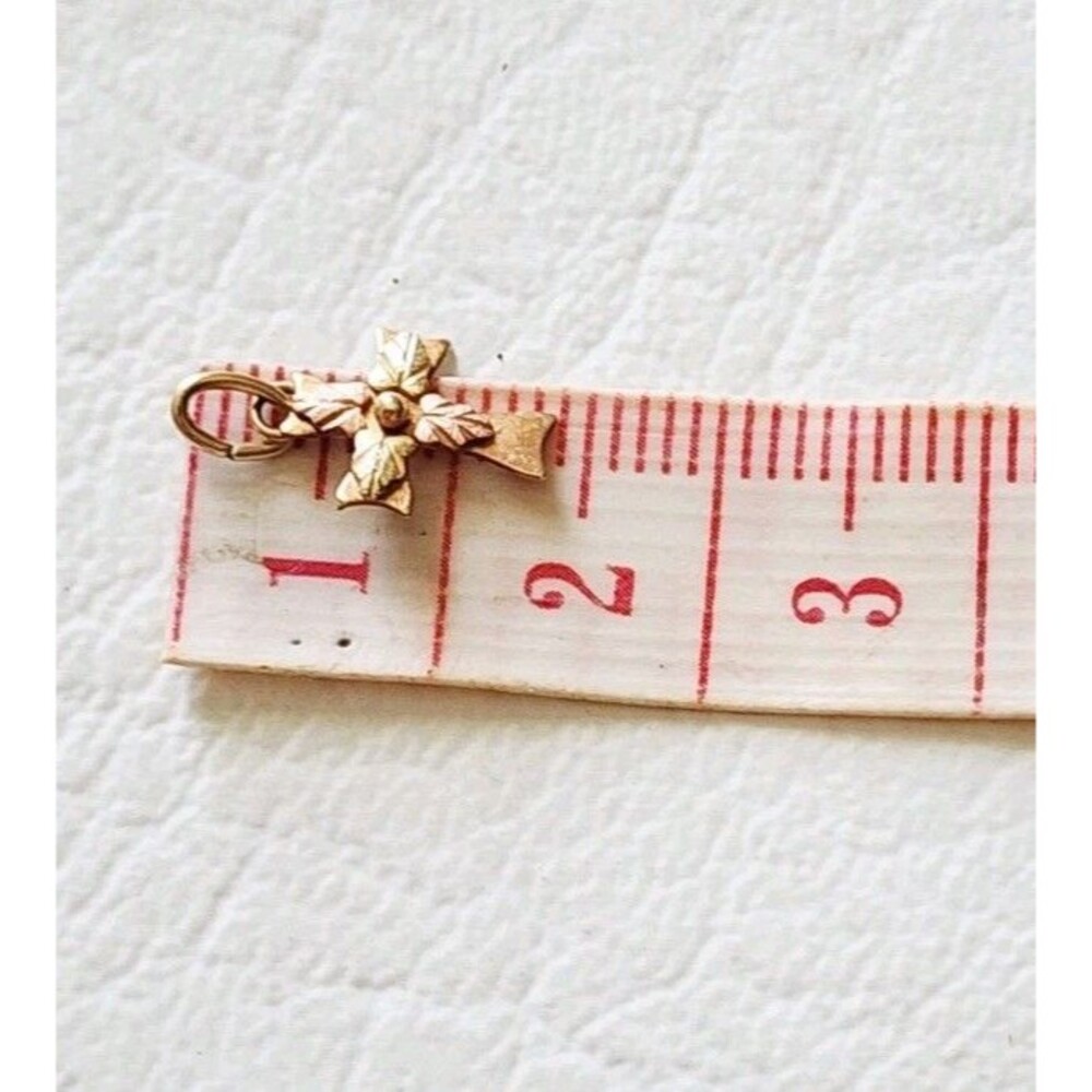 10k Black Hills Gold Cross Flower Design Pendant Charm - Picture 5 of 6